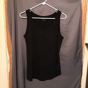 🖤Solid Black Tank Top🖤